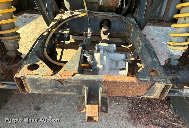 image for item EH6825 2002 Polaris Professional Series utility vehicle