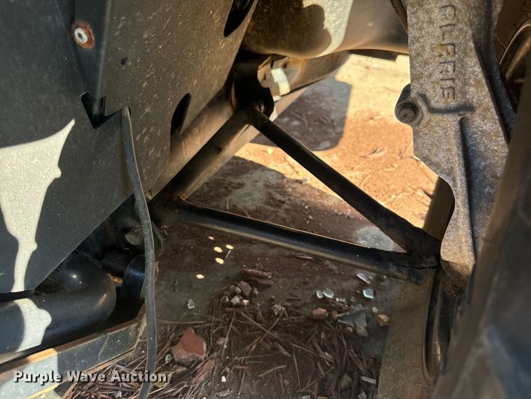 image for item EH6825 2002 Polaris Professional Series utility vehicle