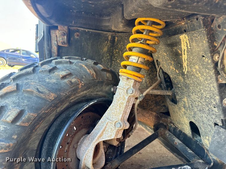 image for item EH6825 2002 Polaris Professional Series utility vehicle