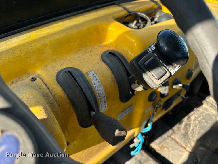 image for item EH6825 2002 Polaris Professional Series utility vehicle