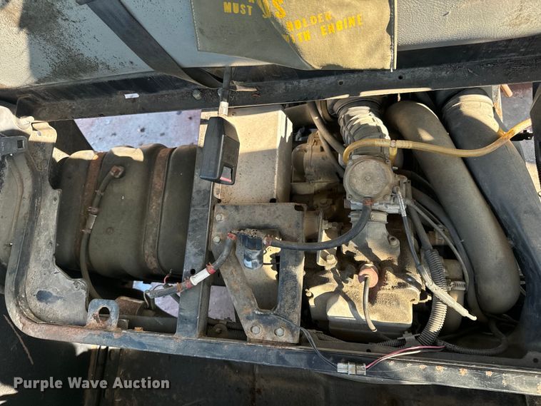 image for item EH6825 2002 Polaris Professional Series utility vehicle