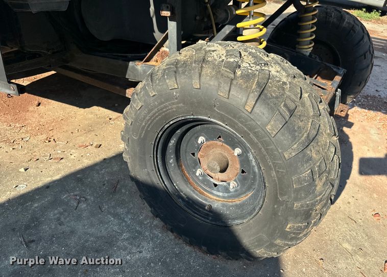 image for item EH6825 2002 Polaris Professional Series utility vehicle