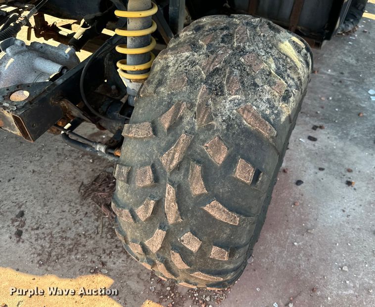 image for item EH6825 2002 Polaris Professional Series utility vehicle