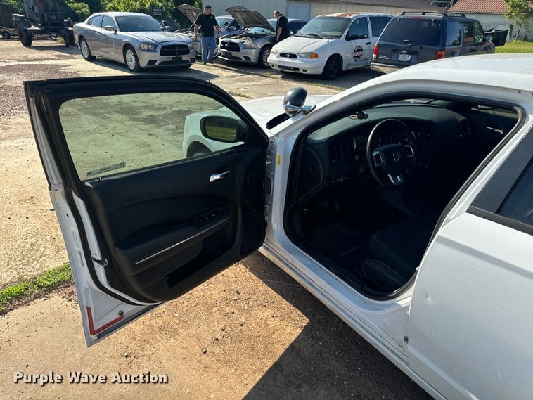 image for item EH6826 2014 Dodge Charger Police 