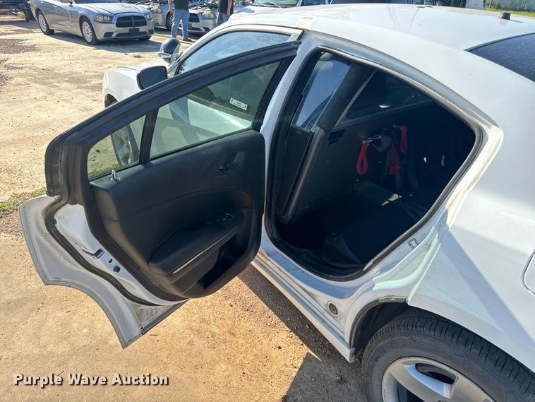 image for item EH6826 2014 Dodge Charger Police 