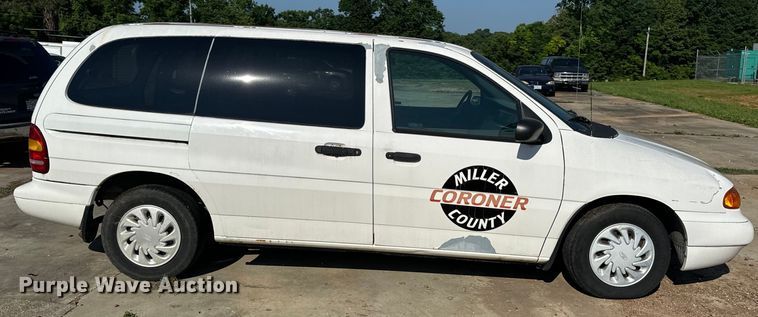 image for item EH6827 1998 Ford Windstar van