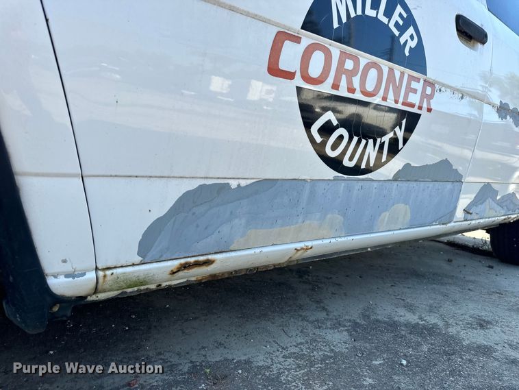 image for item EH6827 1998 Ford Windstar van