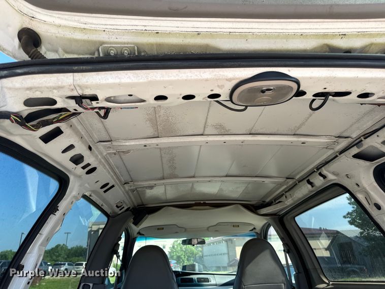 image for item EH6827 1998 Ford Windstar van