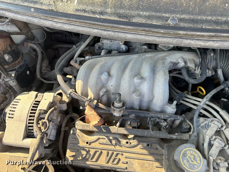 image for item EH6827 1998 Ford Windstar van