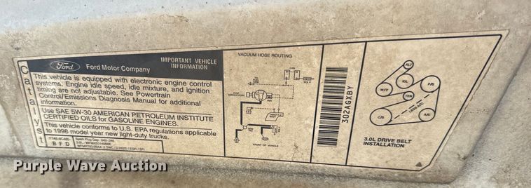 image for item EH6827 1998 Ford Windstar van