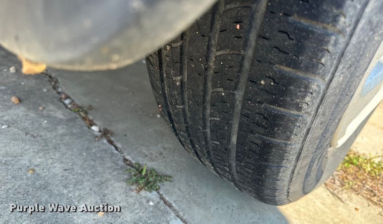 image for item EH6827 1998 Ford Windstar van