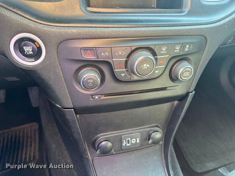 image for item EH6829 2014 Dodge Charger Police 