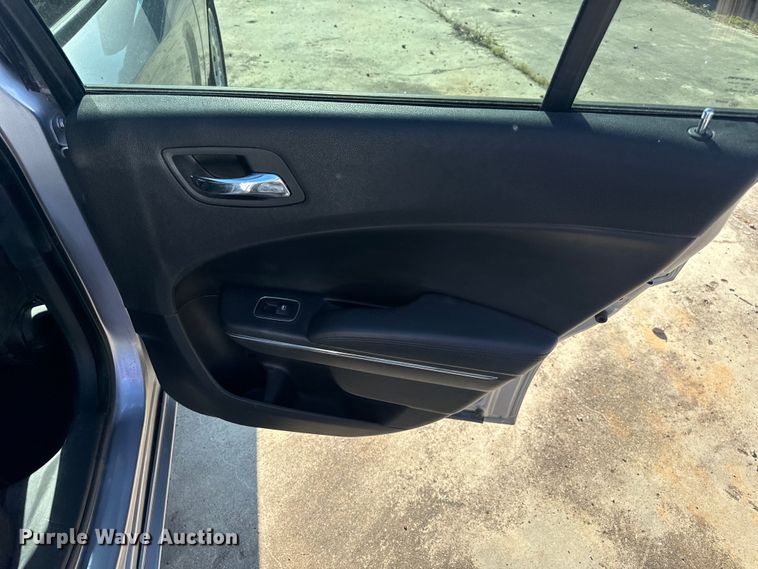 image for item EH6829 2014 Dodge Charger Police 