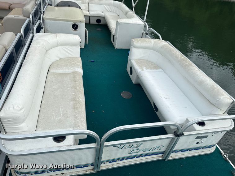 image for item EH6837 2003 Playcraft pontoon boat