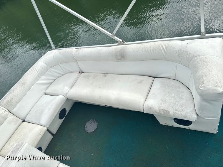 image for item EH6837 2003 Playcraft pontoon boat