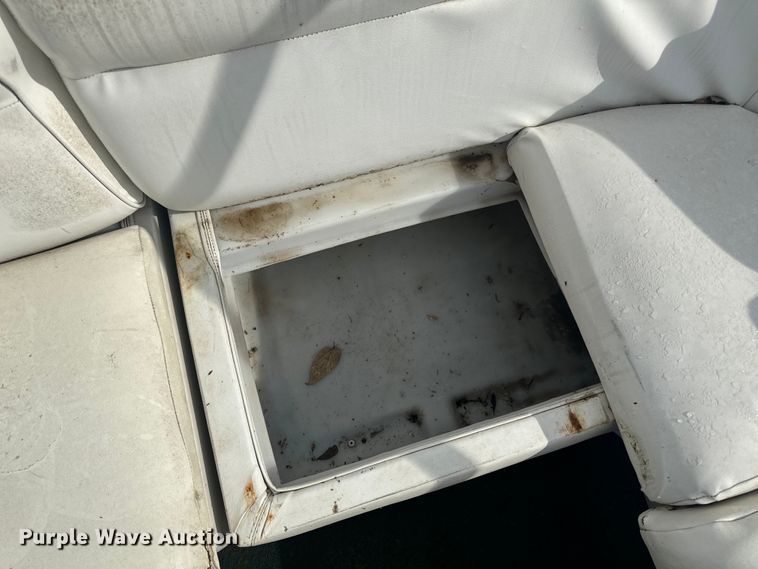 image for item EH6837 2003 Playcraft pontoon boat