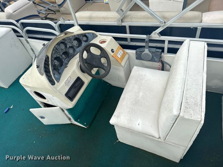 image for item EH6837 2003 Playcraft pontoon boat