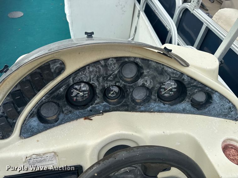 image for item EH6837 2003 Playcraft pontoon boat