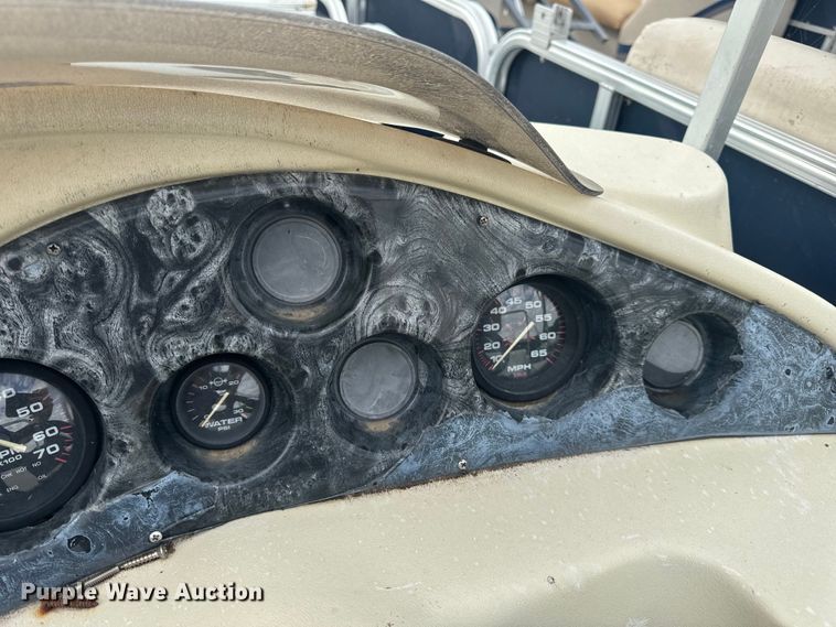 image for item EH6837 2003 Playcraft pontoon boat