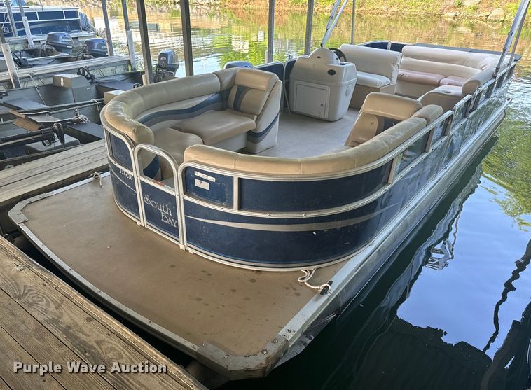 image for item EH6839 2011 Forest River 524CRLSR pontoon boat