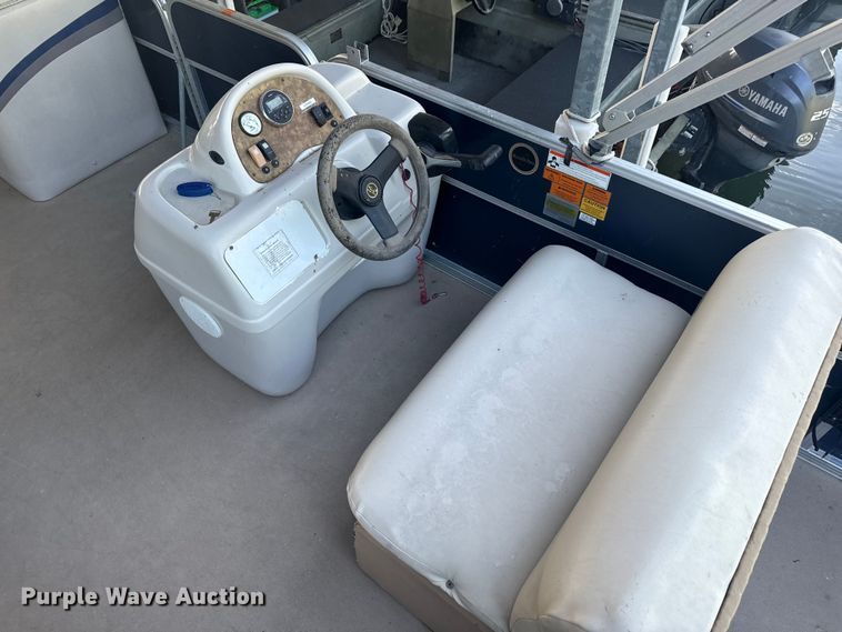 image for item EH6839 2011 Forest River 524CRLSR pontoon boat