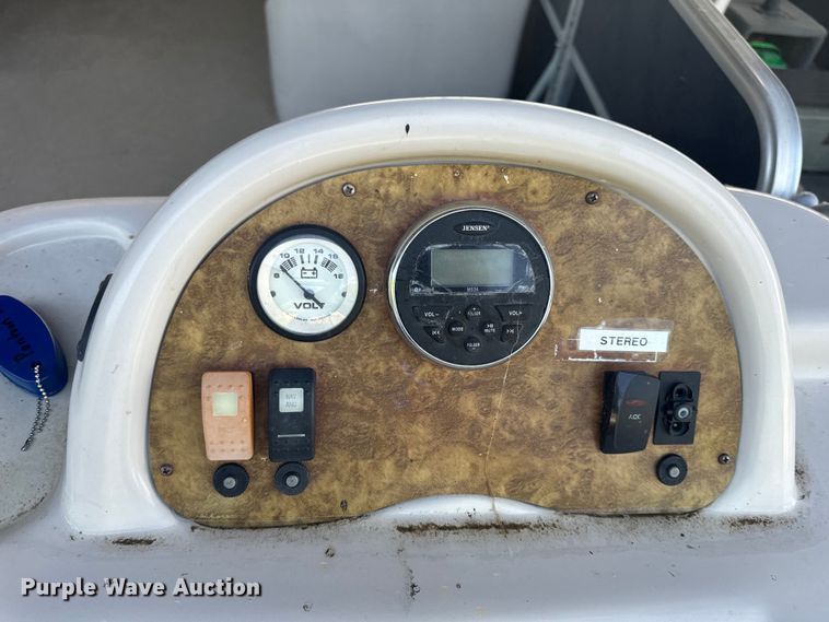 image for item EH6839 2011 Forest River 524CRLSR pontoon boat