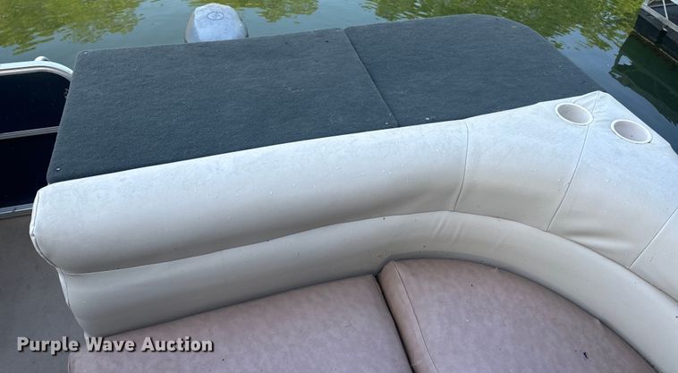 image for item EH6839 2011 Forest River 524CRLSR pontoon boat