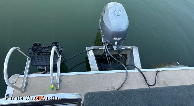 image for item EH6839 2011 Forest River 524CRLSR pontoon boat