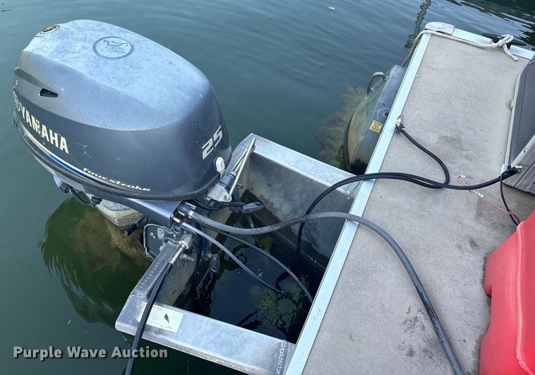 image for item EH6839 2011 Forest River 524CRLSR pontoon boat