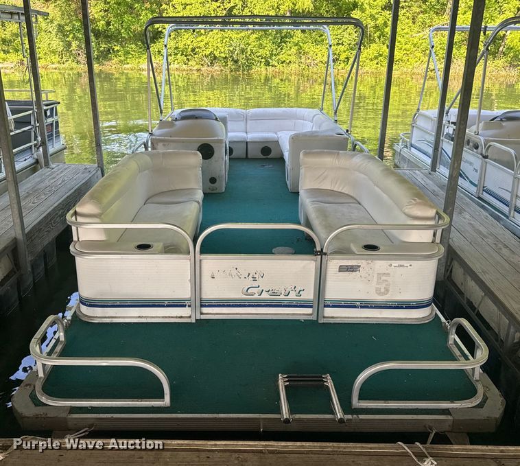 image for item EH6840 2003 Playcraft pontoon boat