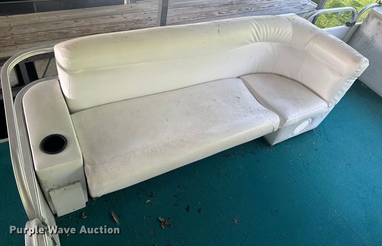 image for item EH6840 2003 Playcraft pontoon boat