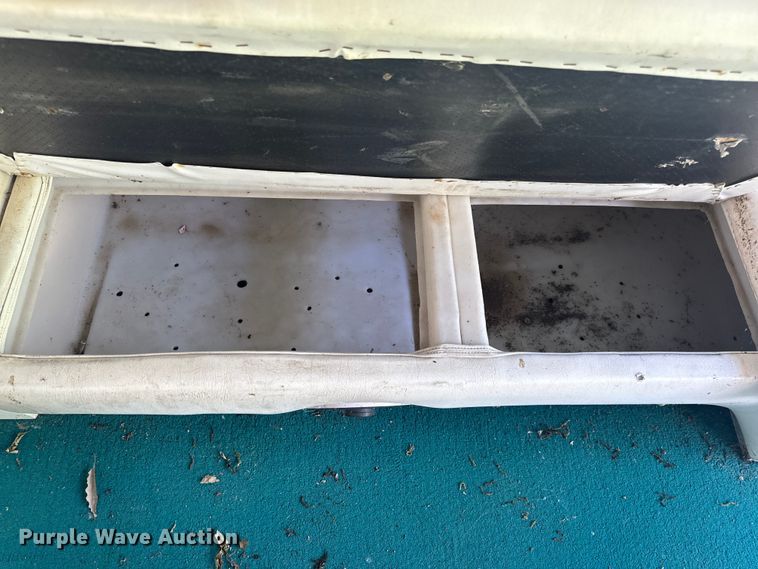 image for item EH6840 2003 Playcraft pontoon boat