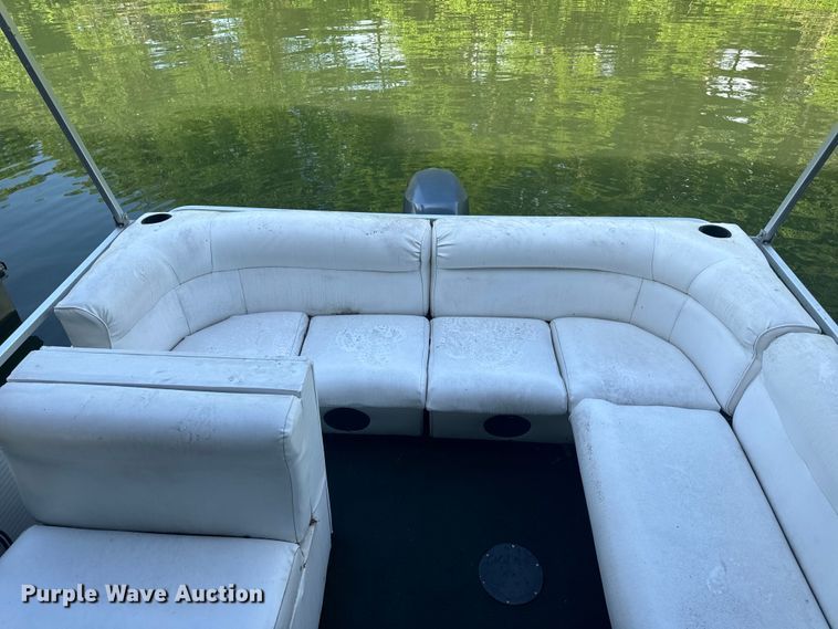 image for item EH6840 2003 Playcraft pontoon boat