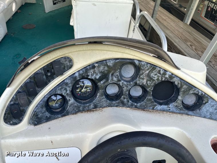 image for item EH6840 2003 Playcraft pontoon boat