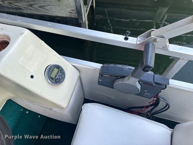 image for item EH6840 2003 Playcraft pontoon boat