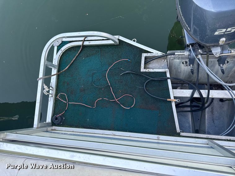 image for item EH6840 2003 Playcraft pontoon boat