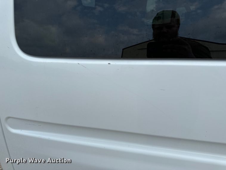 image for item EH6847 2015 Chevrolet  Express 3500 van