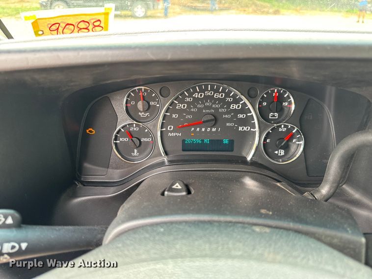 image for item EH6847 2015 Chevrolet  Express 3500 van