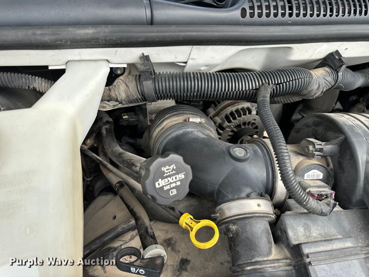 image for item EH6847 2015 Chevrolet  Express 3500 van