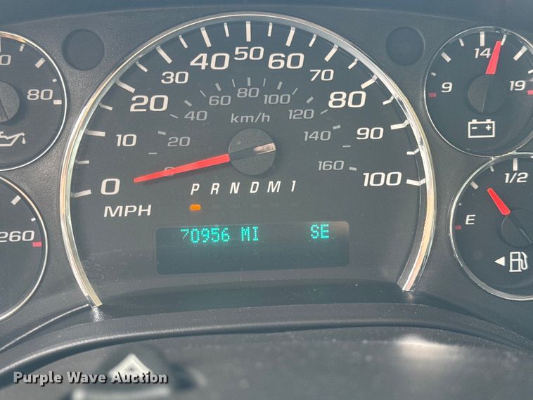 image for item EH6848 2017 Chevrolet  Express 3500 van