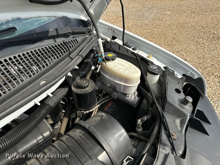 image for item EH6848 2017 Chevrolet  Express 3500 van