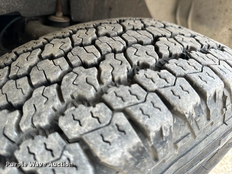 image for item EH6848 2017 Chevrolet  Express 3500 van