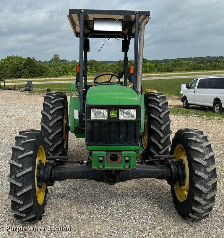 image for item EH6849 2004 John Deere  5320 MFWD tractor