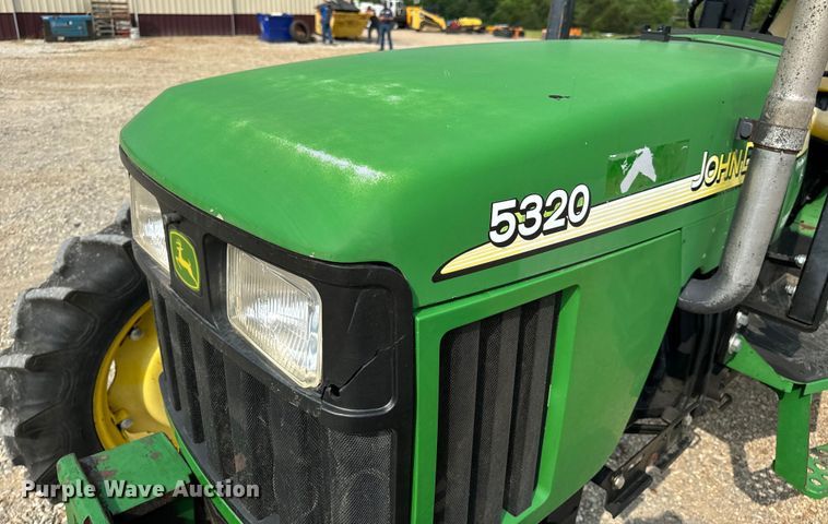image for item EH6849 2004 John Deere  5320 MFWD tractor