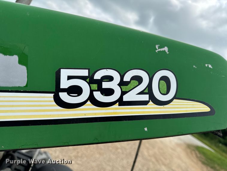 image for item EH6849 2004 John Deere  5320 MFWD tractor