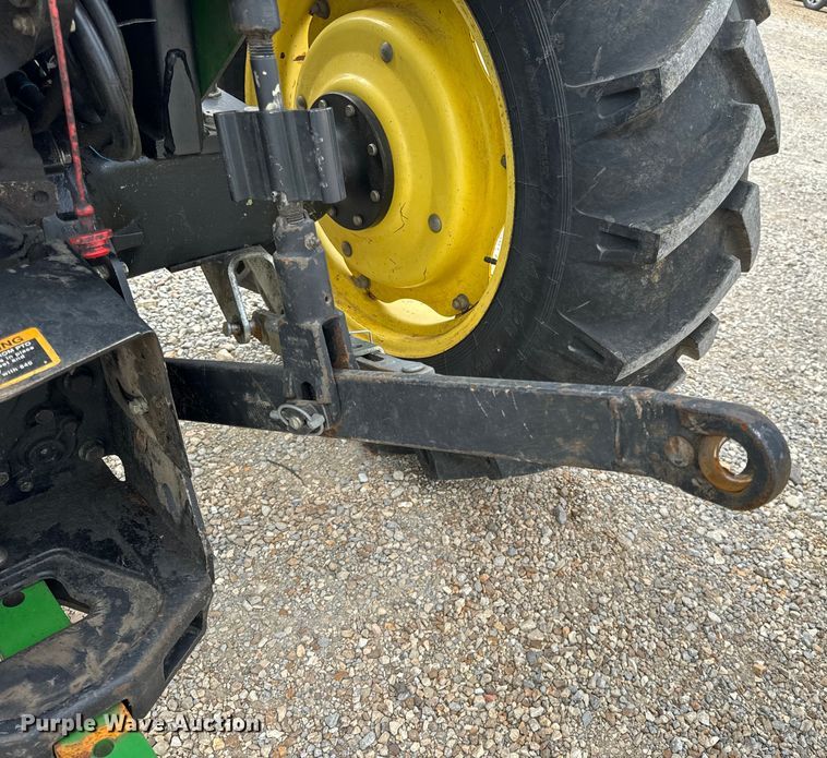 image for item EH6849 2004 John Deere  5320 MFWD tractor