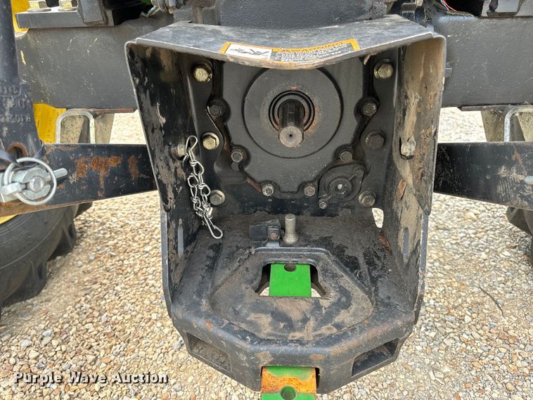 image for item EH6849 2004 John Deere  5320 MFWD tractor