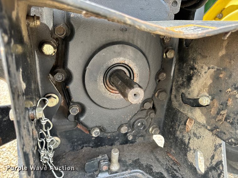 image for item EH6849 2004 John Deere  5320 MFWD tractor