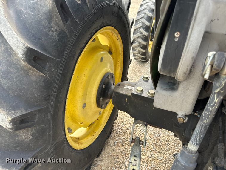 image for item EH6849 2004 John Deere  5320 MFWD tractor