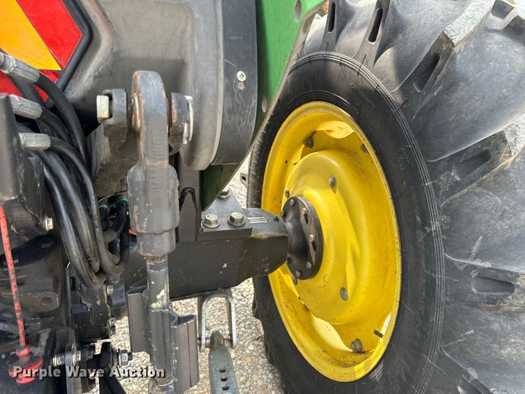 image for item EH6849 2004 John Deere  5320 MFWD tractor